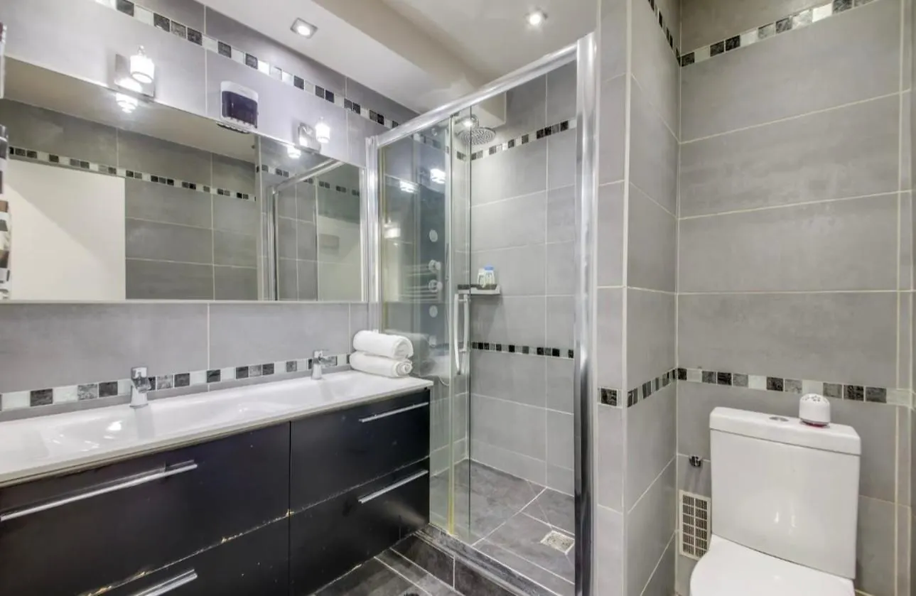 Superbe Luxueux Appartement Sur Victor Hugo Paris Apartment