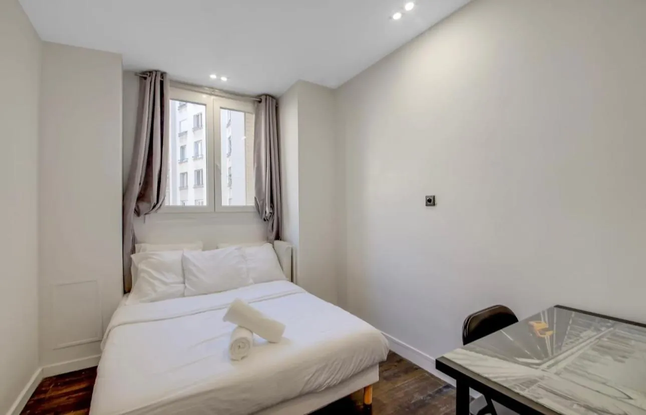 Apartment Superbe Luxueux Appartement Sur Victor Hugo Paris France